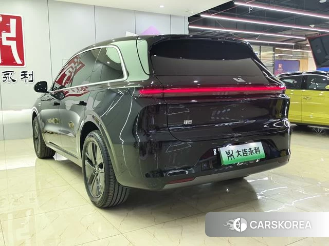 Ideal car Ideal L6 id 4254825 из Китая 9