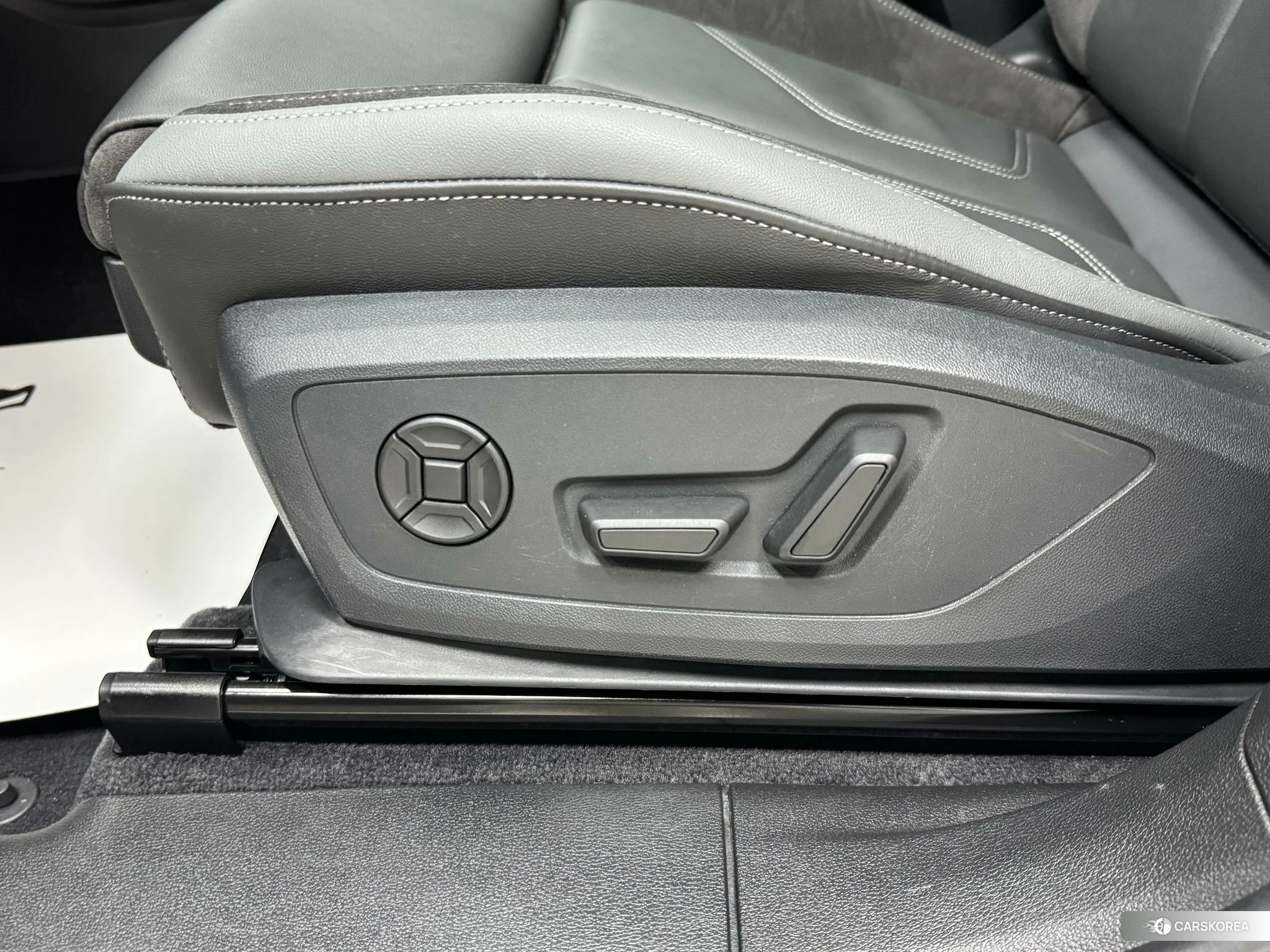 Audi Q3 Sportback id 4455541 из Китая 9