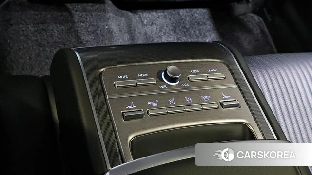 Hyundai Grandeur (GN7) id 4631039 из Кореи 9