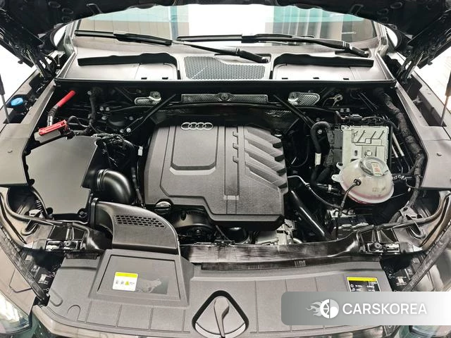 Audi Q5L id 4274553 из Китая 9
