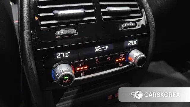 BMW 5 Series (G30) id 3348165 из Кореи 9