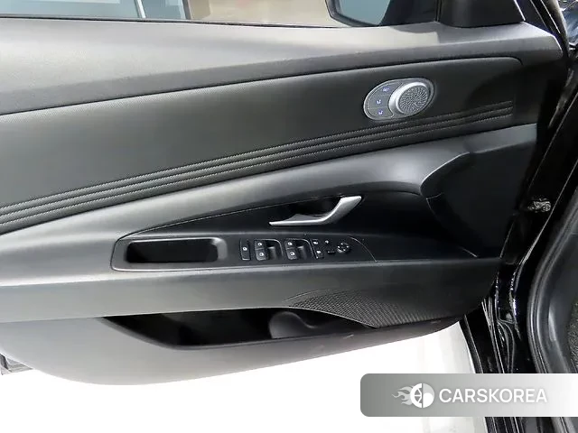 Hyundai Avante (CN7) id 3616574 из Кореи 9