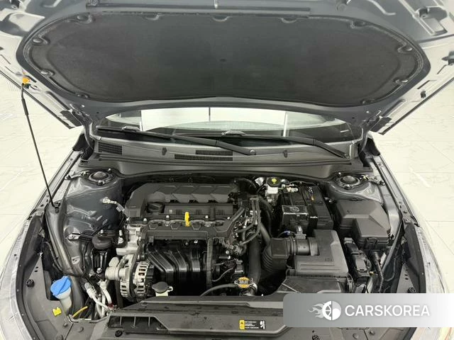 Hyundai Elantra id 4297689 из Китая 9