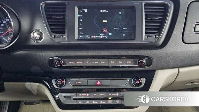 Kia The New Carnival id 4765294 из Кореи 9