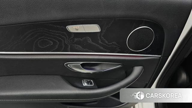 Mercedes-Benz E-Class W213 id 4658292 из Кореи 9
