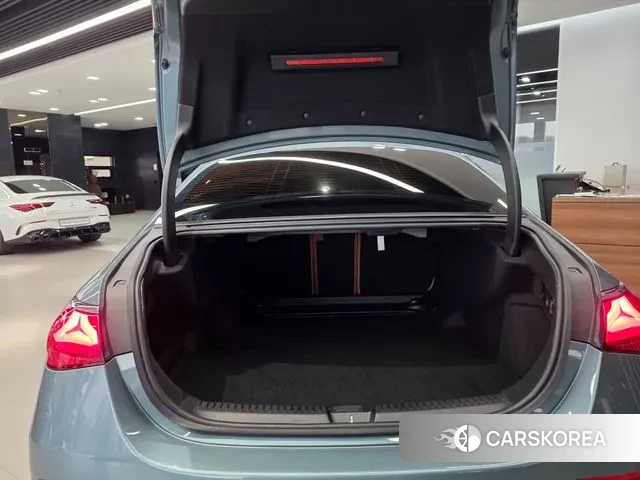 Mercedes-Benz E-Class W214 id 3476569 из Кореи 9