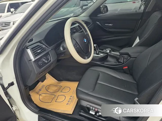 BMW 3 Series (F30) id 3193459 из Кореи 9