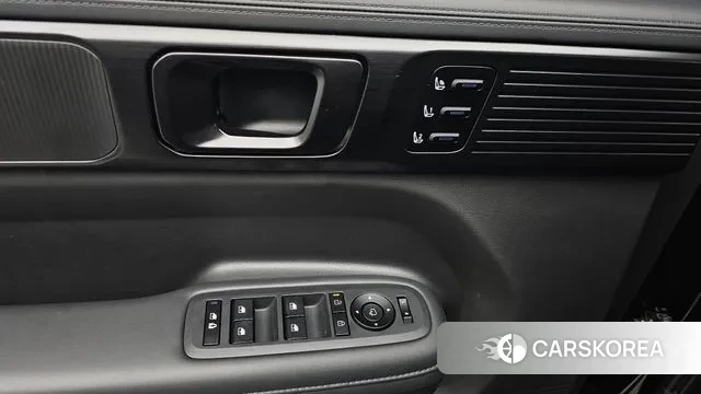 Hyundai Santa Fe (MX5) id 3471977 из Кореи 9