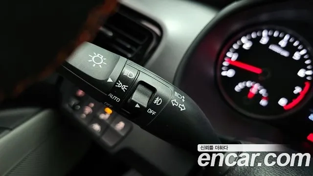 Kia Stonic id 2922869 из Кореи 9