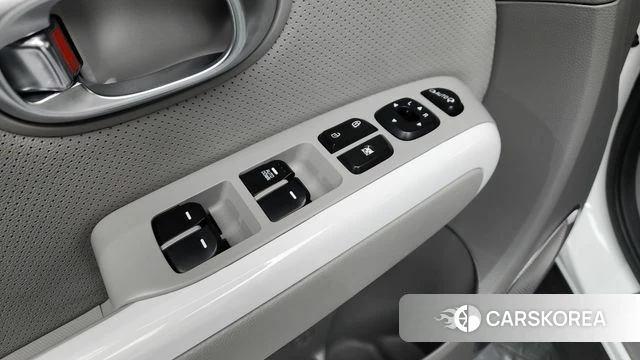 Kia Soul EV id 3845650 из Кореи 9