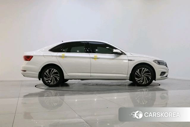 Volkswagen Sagitar id 4258569 из Китая 9