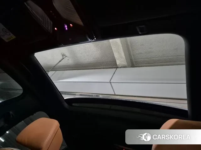 BMW 5 Series (G30) id 3727299 из Кореи 9