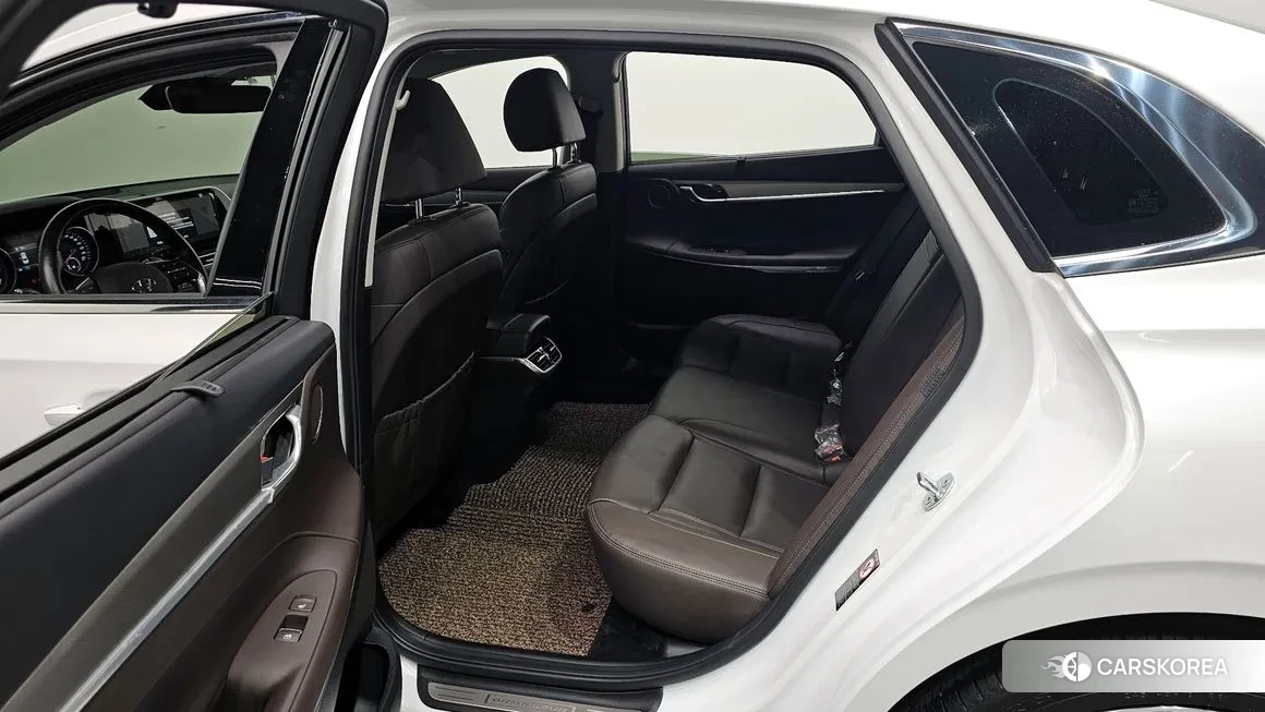 Hyundai The New Grandeur IG id 1947220 из Кореи 9