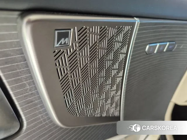 Kia The New K8 id 3377294 из Кореи 9