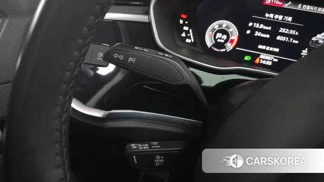 Audi Q3 (F3) id 3390557 из Кореи 9