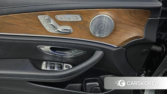 Mercedes-Benz E-Class W213 id 4496679 из Кореи 9