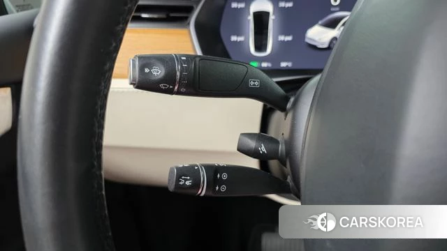 Tesla Model X id 4581731 из Кореи 9