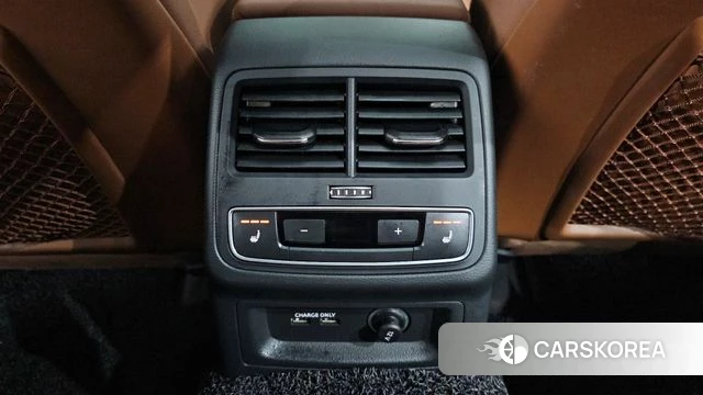 Audi A4 (B9) id 3806713 из Кореи 9