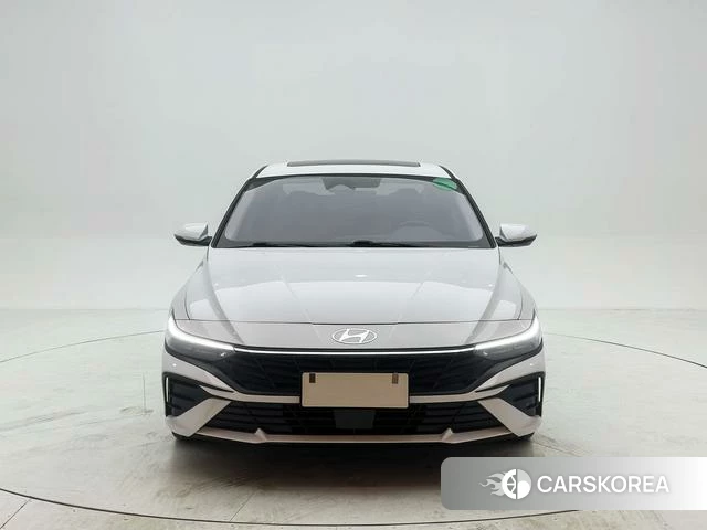 Hyundai Elantra id 4290704 из Китая 9