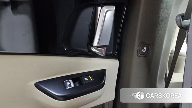 Kia Carnival 4th generation id 3556032 из Кореи 9