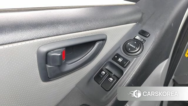 Hyundai The New Grand Starex id 4425035 из Кореи 9