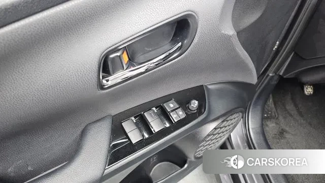 Toyota Prius 4th Generation id 3487911 из Кореи 9