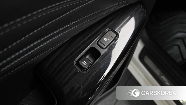 Kia K7 Premier Hybrid id 4317814 из Кореи 9