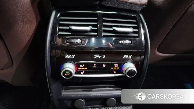 BMW 5 Series (G30) id 3526026 из Кореи 9