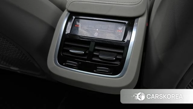Volvo V60 Cross-Country 2nd Generation id 4525483 из Кореи 9