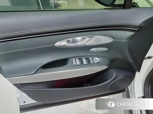 Genesis Electrified GV70 id 4608557 из Кореи 9