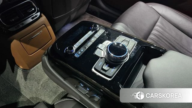 Genesis G90 id 4610051 из Кореи 9