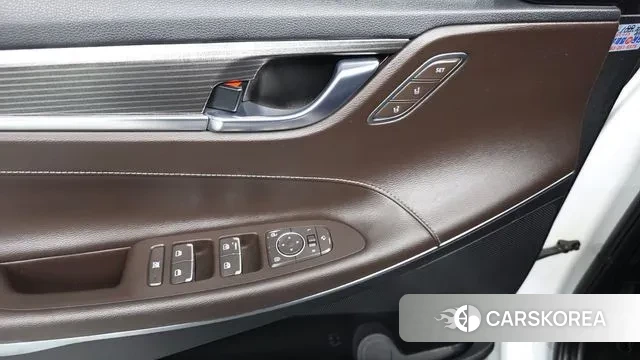 Hyundai Grandeur IG id 3772873 из Кореи 9