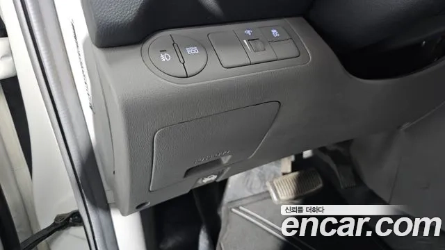 Hyundai The New Grand Starex id 2937095 из Кореи 9