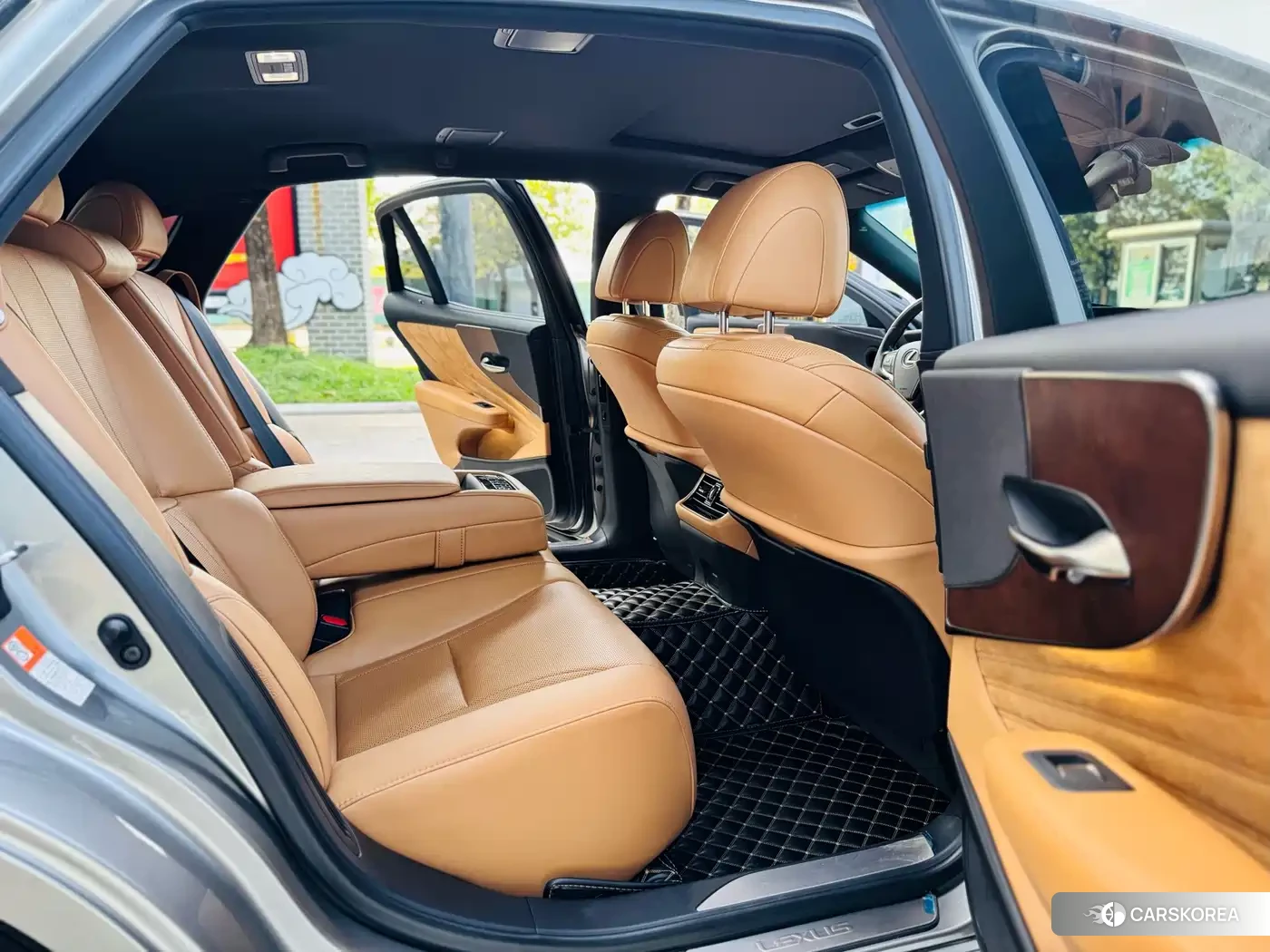 Lexus LS id 4664425 из Китая 9