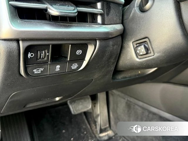 Hyundai Grandeur Hybrid (GN7) id 3953337 из Кореи 9