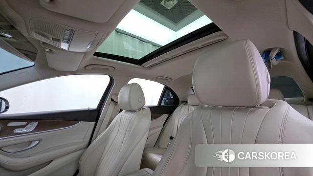 Mercedes-Benz E-Class W213 id 4310662 из Кореи 9