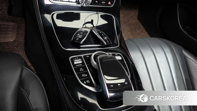 Mercedes-Benz E-Class W213 id 3966403 из Кореи 9