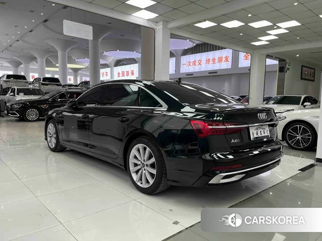Audi A6L id 4258926 из Китая 9