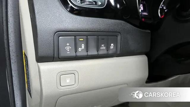 Kia All New Carnival id 3413430 из Кореи 9