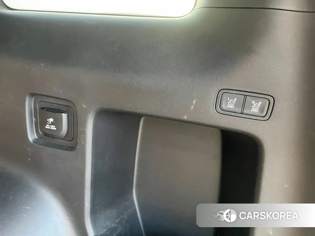 Hyundai Santa Fe (MX5) id 4635085 из Кореи 9