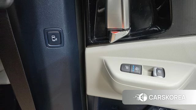 Kia The New Carnival 4th Generation id 4381408 из Кореи 9