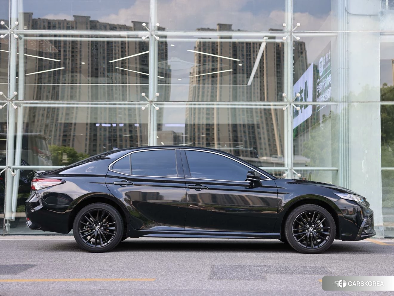 Toyota Camry id 4407461 из Китая 9