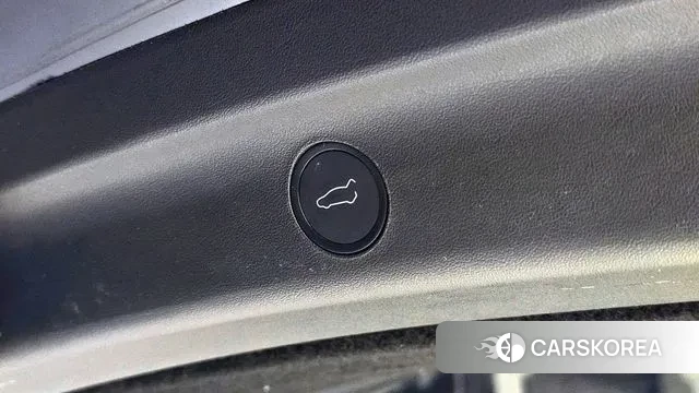 Tesla Model Y id 3032712 из Кореи 9