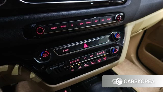 Kia The New Carnival id 4610542 из Кореи 9