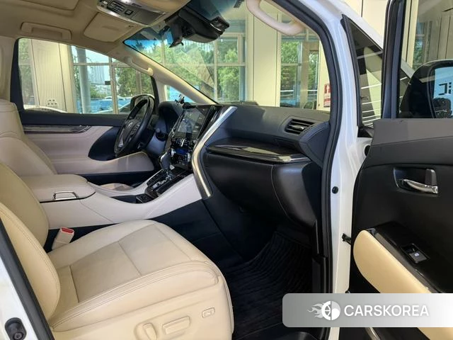 Toyota Elfa id 4313873 из Китая 9
