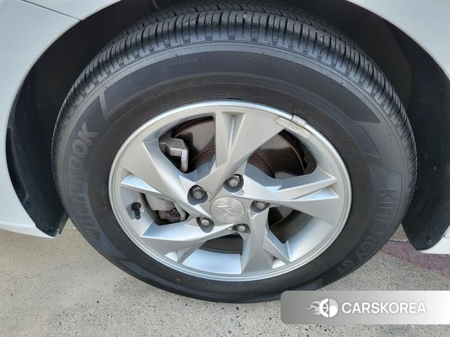 Hyundai Avante (CN7) id 4577085 из Кореи 9