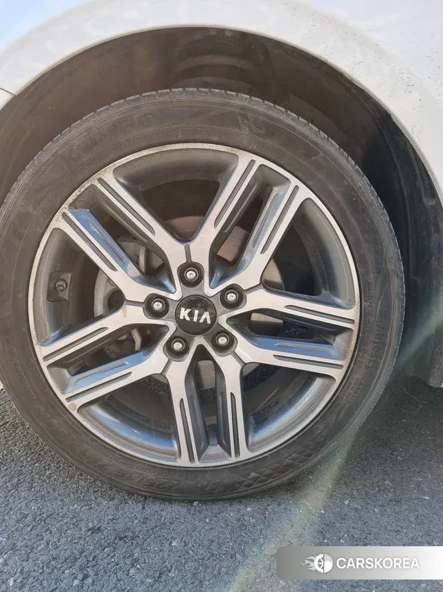 Kia Come New K3 id 3522593 из Кореи 9