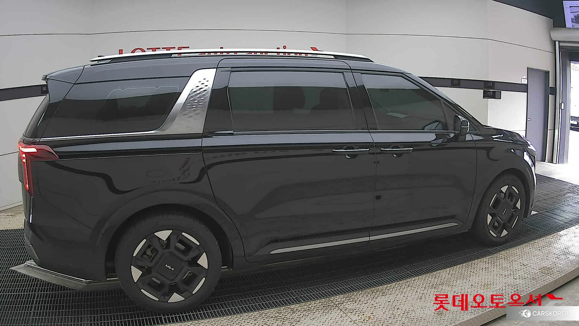 Kia Carnival id 4347352 из Кореи 9