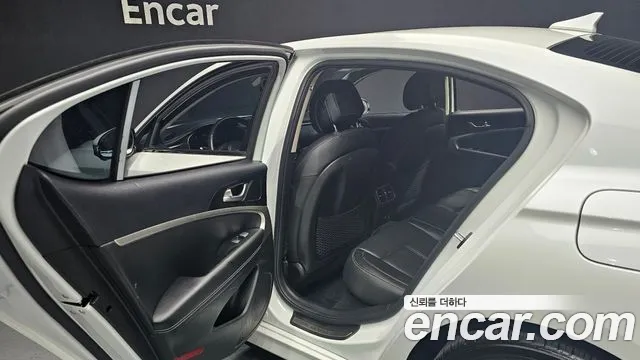 Genesis The New G70 id 2719899 из Кореи 9