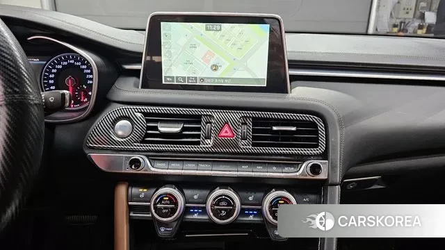 Genesis G70 id 3455052 из Кореи 9